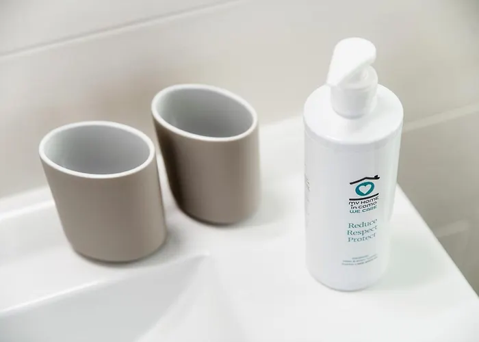 Casa Fiona - By My In شقة نيسّو