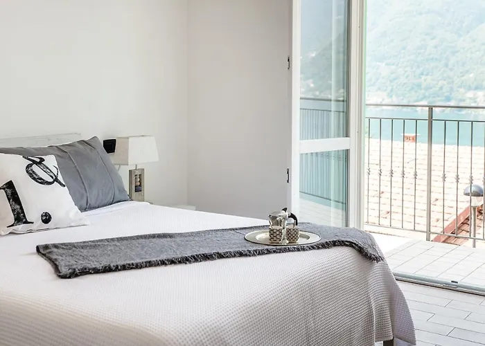 Casa Fiona - By My In Nesso